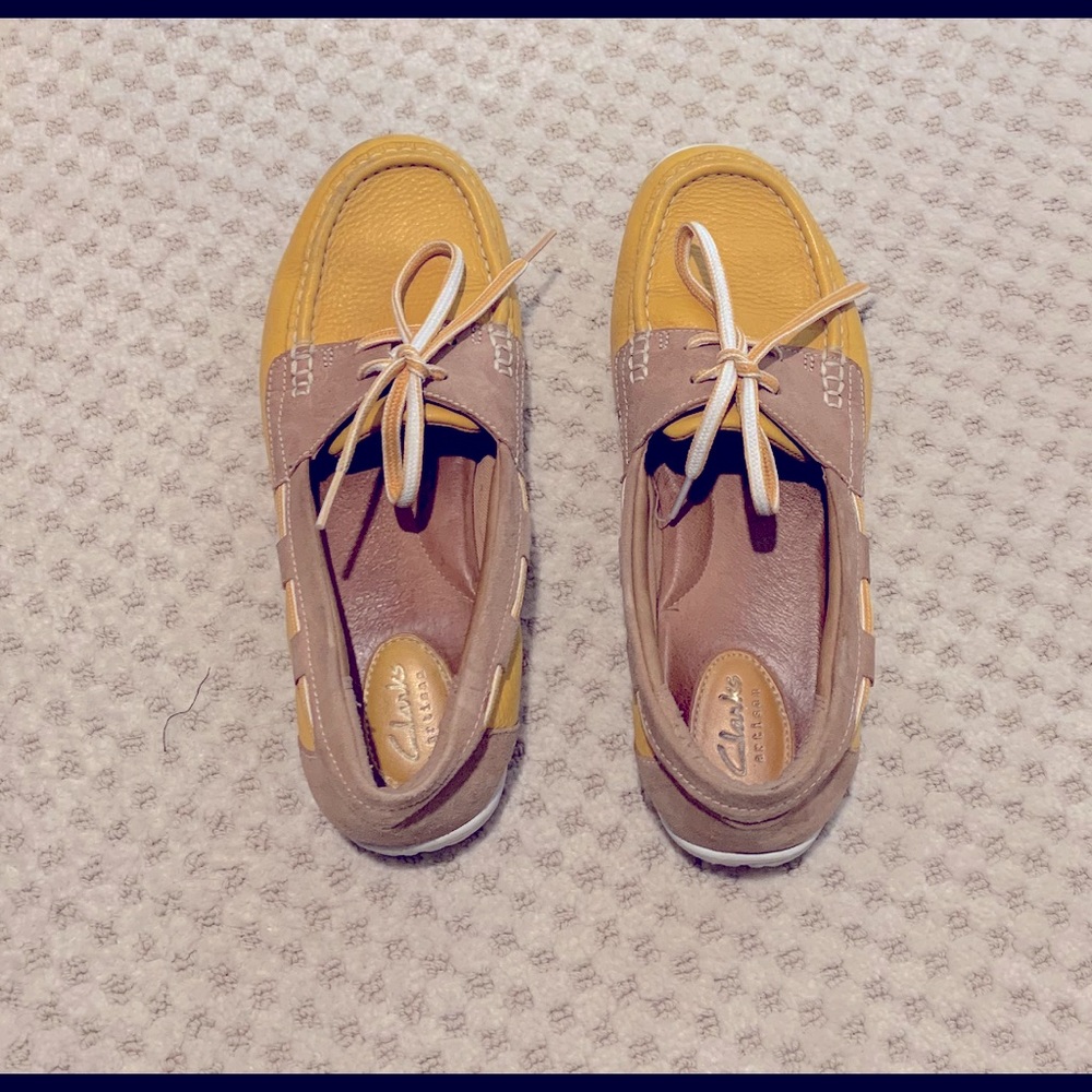 Clark’s boat loafers yellow & tan